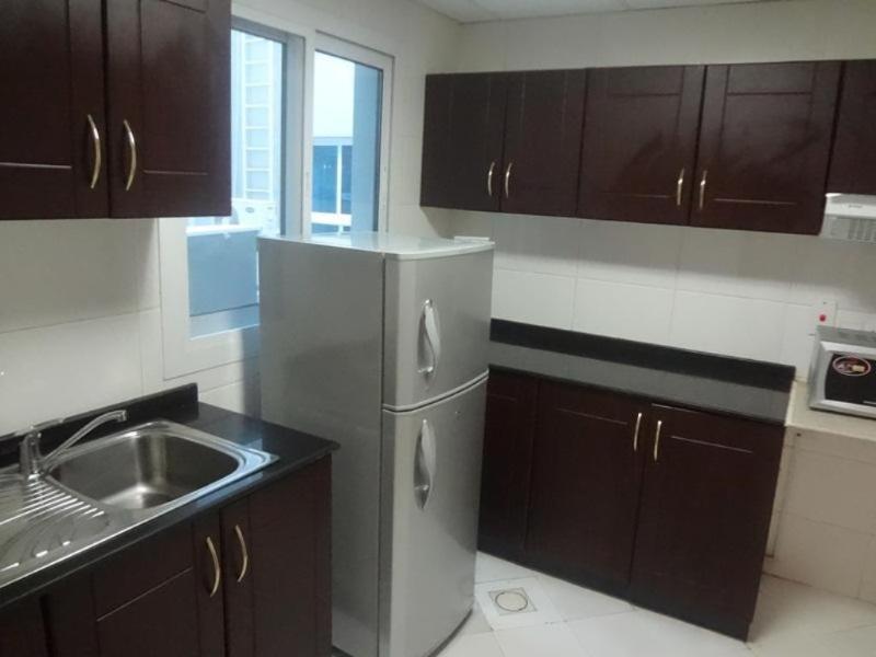 Golden Square Hotel Apartments ดูไบ ภายนอก รูปภาพ