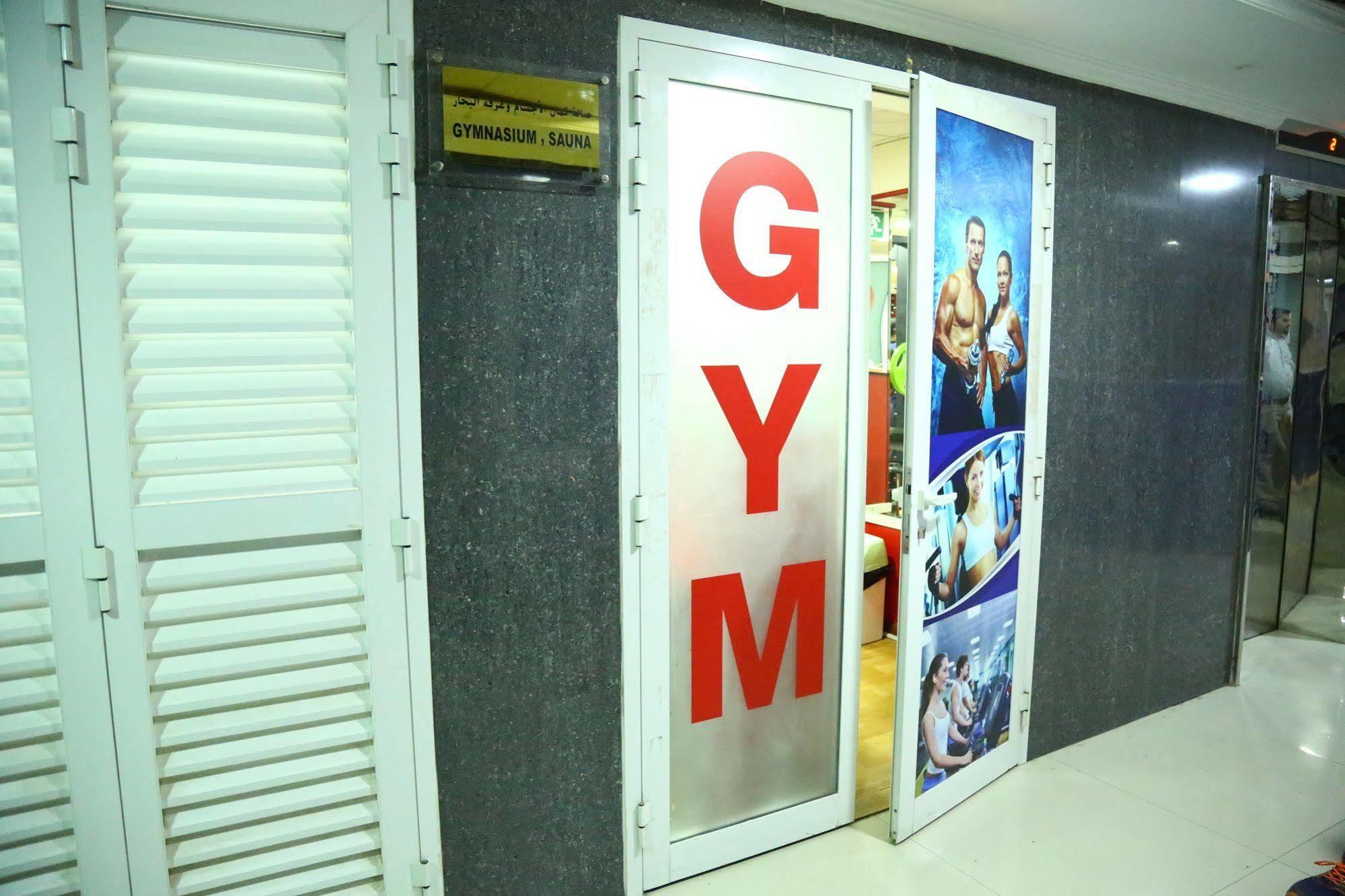 Golden Square Hotel Apartments ดูไบ ภายนอก รูปภาพ